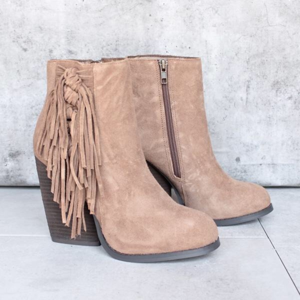 Leather Knotted Fringe Block Heel Ankle Booties - Picture 2 of 4